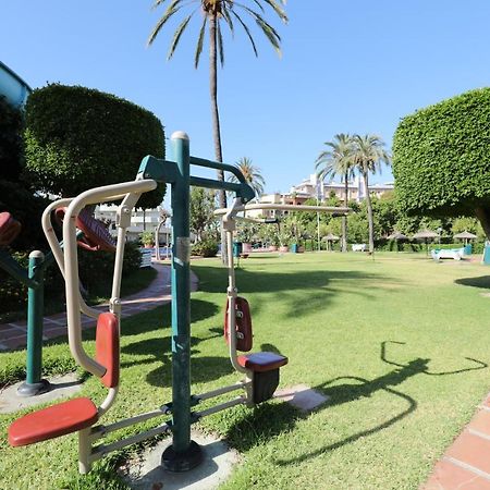 074 - Fabulous Sea View Apartment In Benal Beach Complex Benalmádena Buitenkant foto