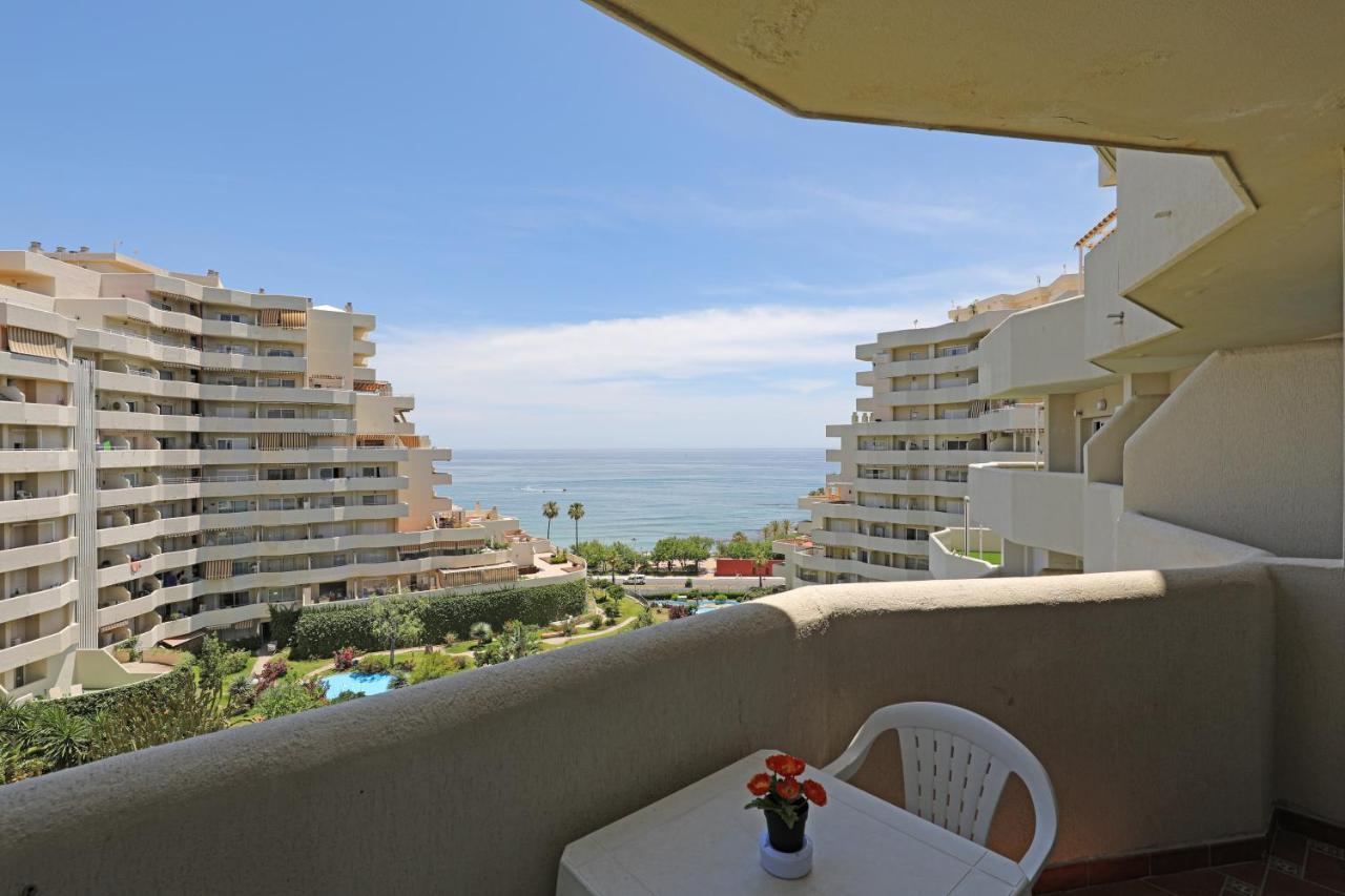 074 - Fabulous Sea View Apartment In Benal Beach Complex Benalmádena Buitenkant foto