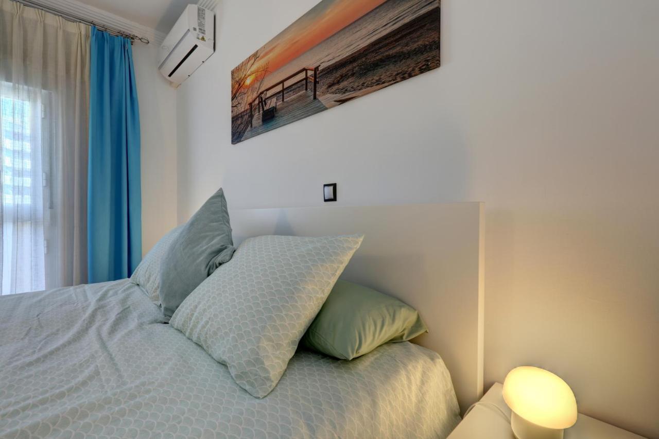 074 - Fabulous Sea View Apartment In Benal Beach Complex Benalmádena Buitenkant foto